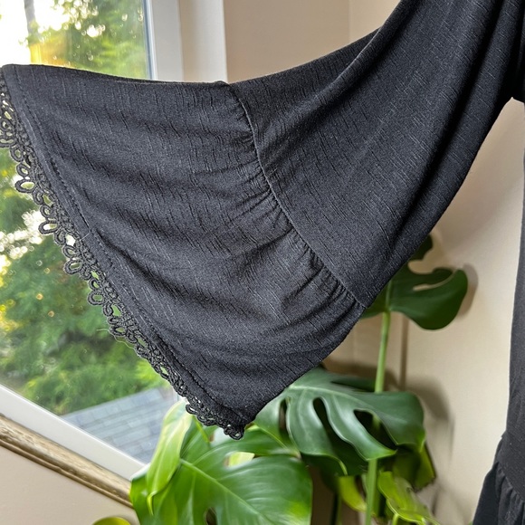 NWT Style & Co Petite Off The Shoulder Lace Trim Black Ruffled Top Size Small - Picture 9 of 15